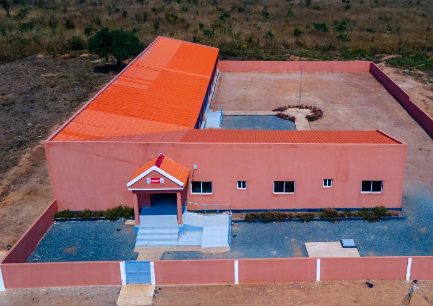 Escola de 4 Salas (Calandula)