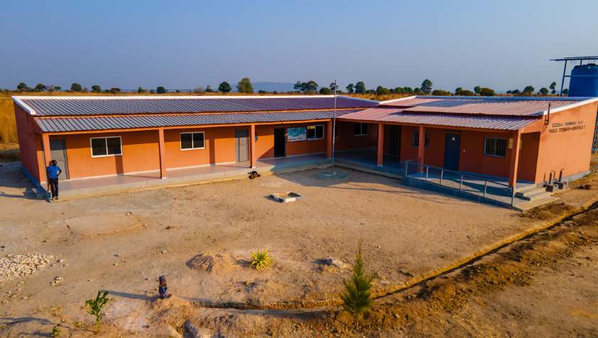 Escola de 2 Salas (Cawayela)